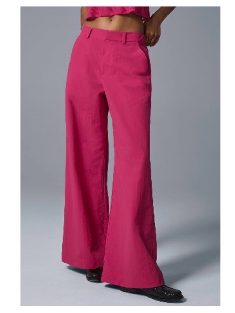 ALO Yoga High-Waist Wide-Leg Shorts in Bright Pink/ BRAND NEW